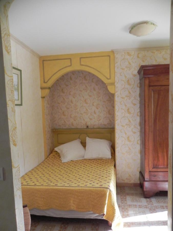 Chambre D'Hote "Avignon" Aramon Экстерьер фото